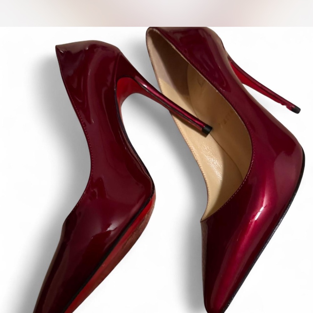 Deep Red burgundy Heels like new